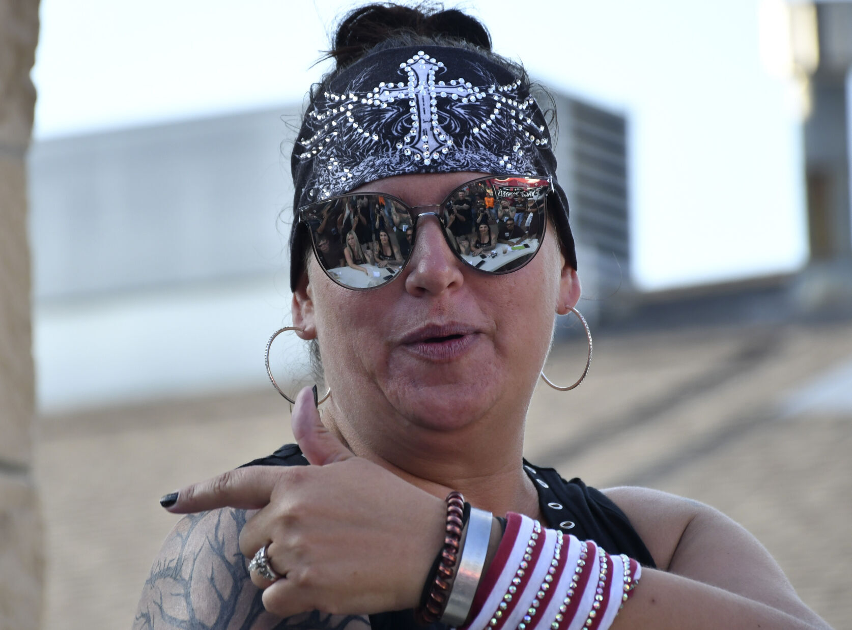 081022-nws-tattoo-0008.JPG